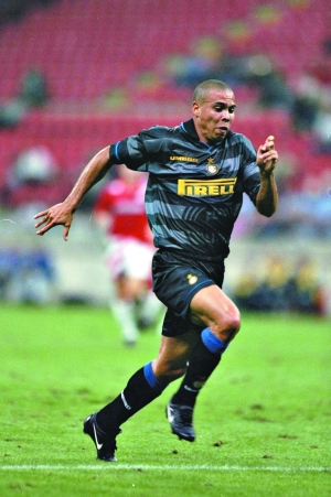 而球员们的 而球员们的