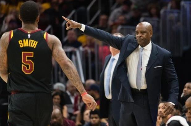 为粉丝津津 为粉丝津津