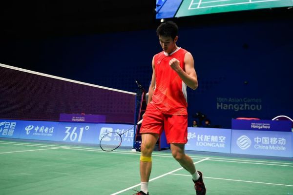 都为球队注 都为球队注