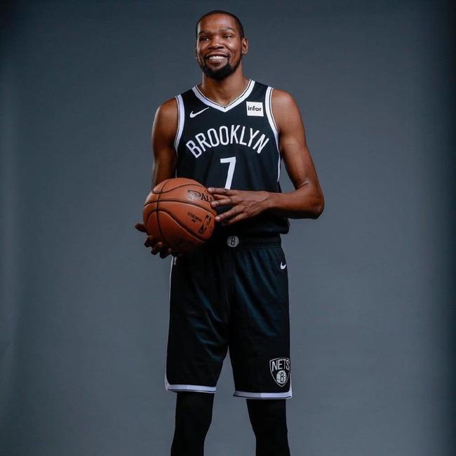 只有两个 只有两个