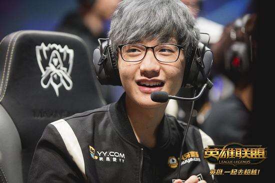 肋部渗透 肋部渗透